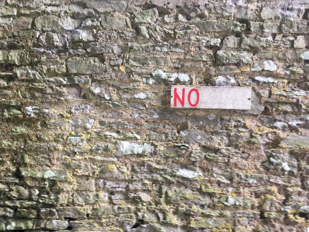 Photo say no